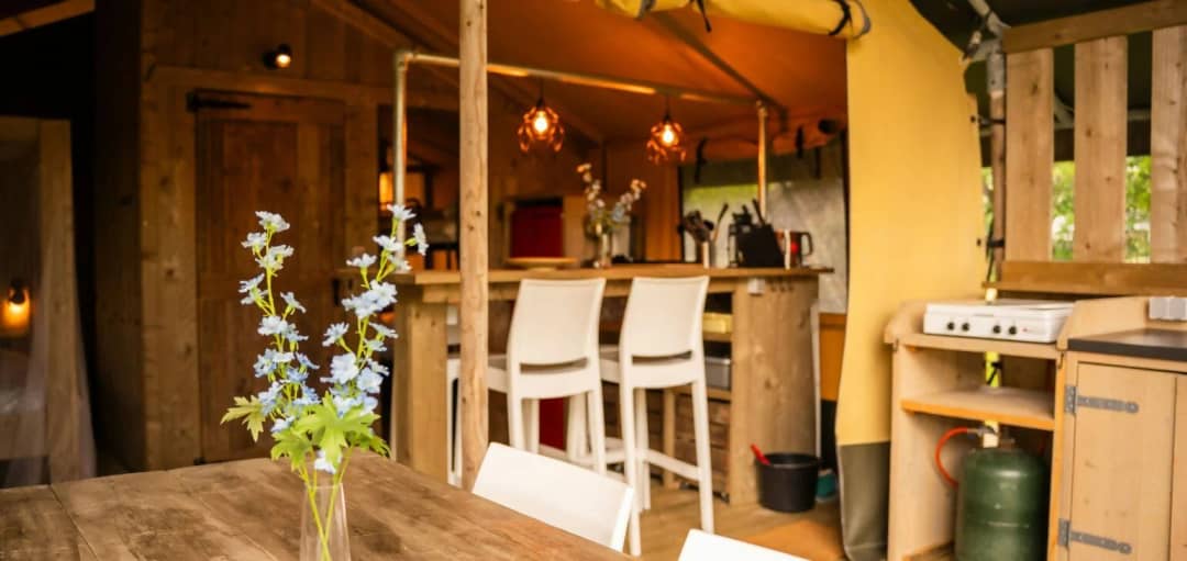 Safari Lodge + Teeny Lodge 2-6P